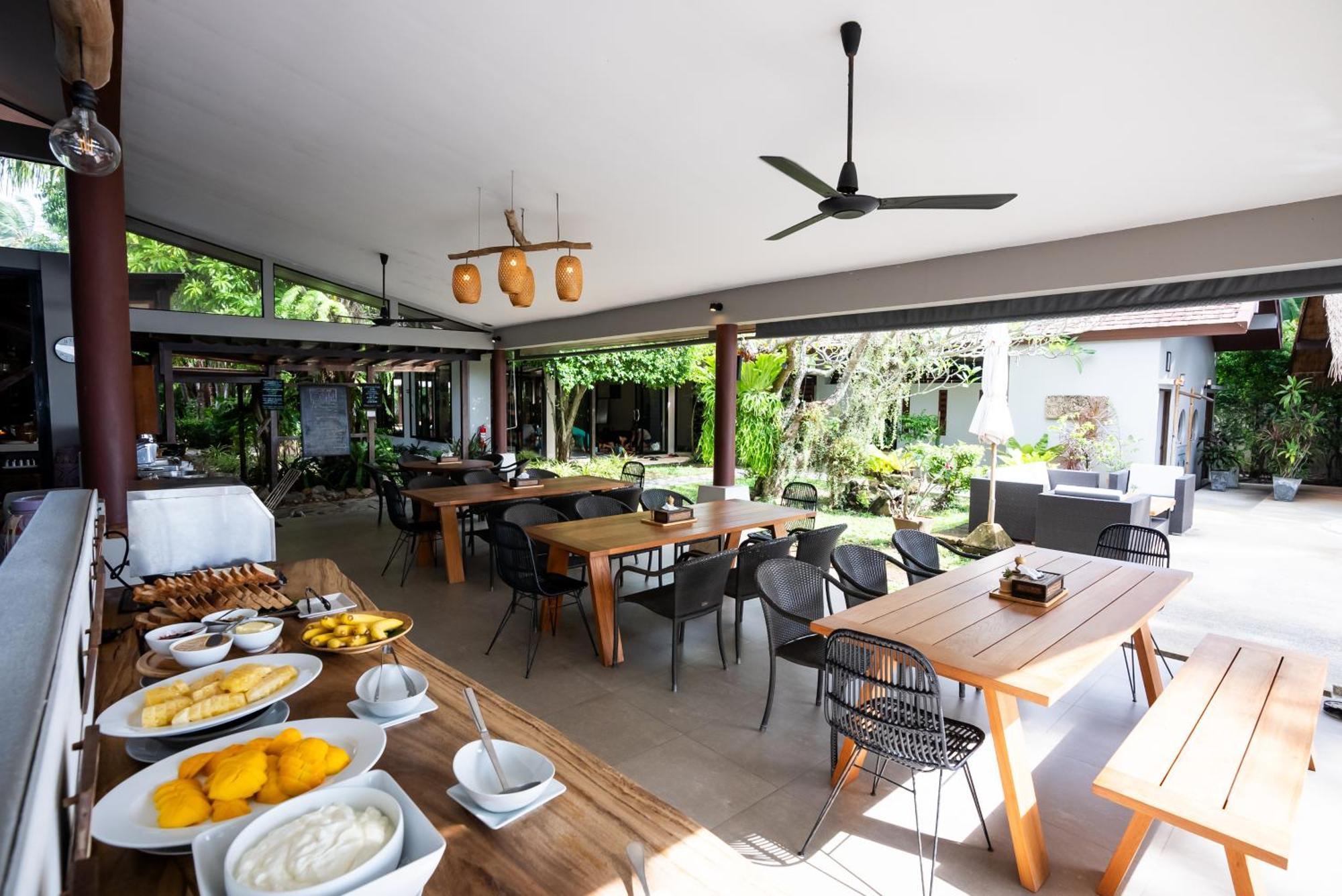 Samahita Retreat Hotel Laem Sor Bagian luar foto