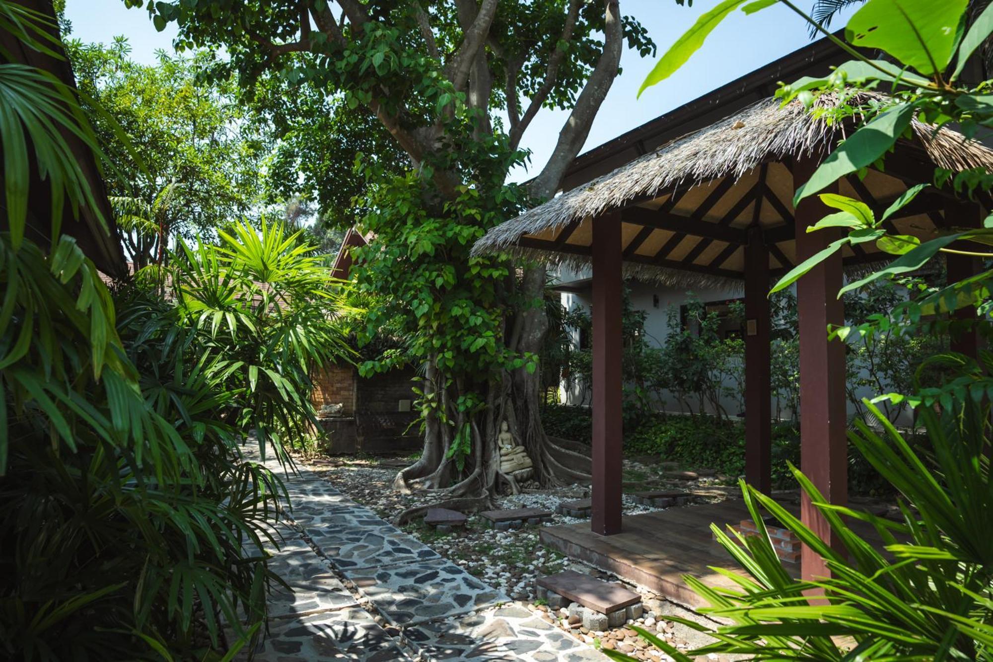 Samahita Retreat Hotel Laem Sor Bagian luar foto